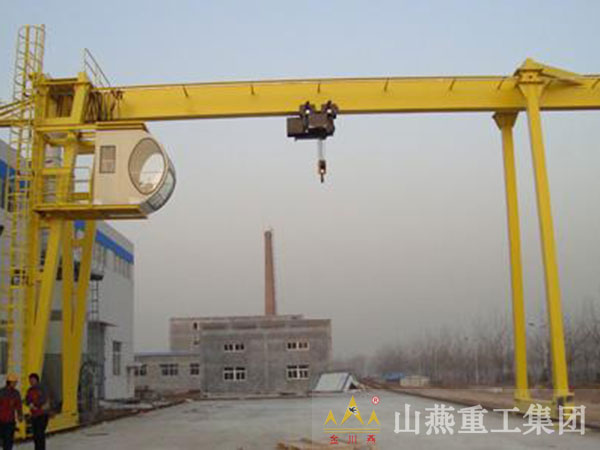 龍門(mén)起重機(jī)有哪些類(lèi)型？主要用途和特征是什么？